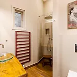 Venus - Italian Stylish بودابست
